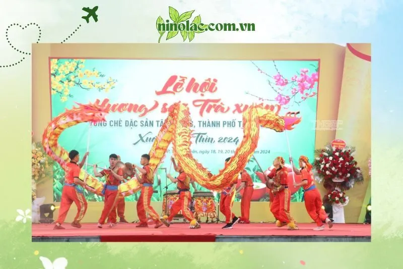 Các hoạt động bên lề lễ hội