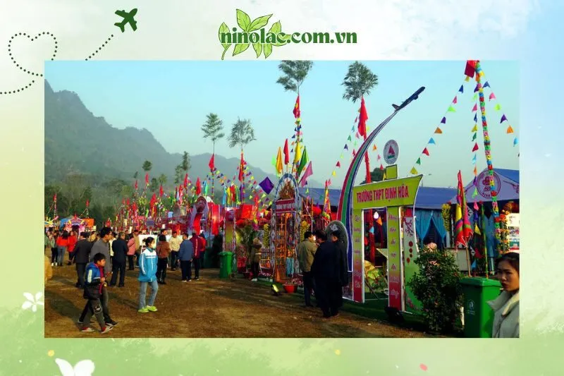Hoạt động và trò chơi dân gian tại lễ hội